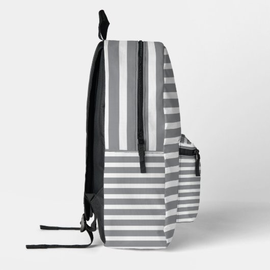 Grey & White Striped Backpack 💥 Cool & Modern  プリントバックパック (左)