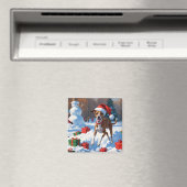Greyhound走のクリスマス帽子と雪の中 マグネット (インサイチュ (食洗機))