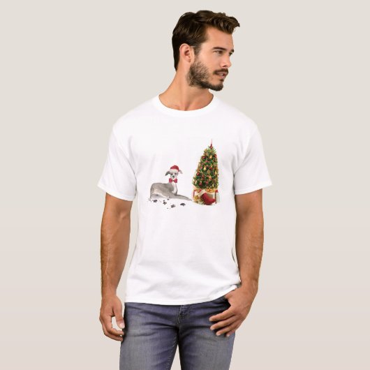 Greyhound イタリアン Christmasおもしろい Dog with Tree Tシャツ (正面フル)