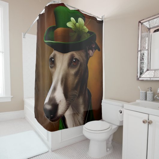 Greyhound Dog in St. Patrick's Day Dress シャワーカーテン (インサイチュ)