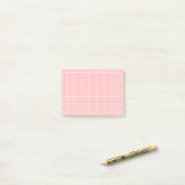 Grid paper: minimalist grid (pink) ポストイット (デスク上)