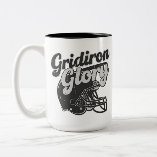 Gridiron Glory Football ツートーンマグカップ (左)