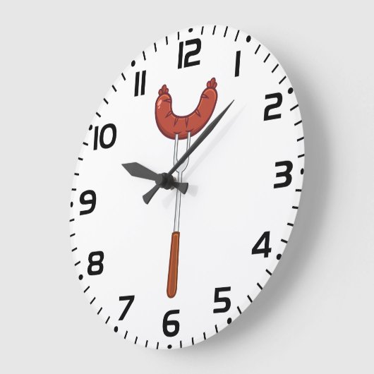 Grilled Sausage on BBQ Fork ラージ壁時計 (傾斜)