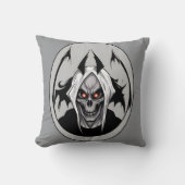 Grim Reaper Of The Blazing Eyes Throw Pillow クッション (正面)