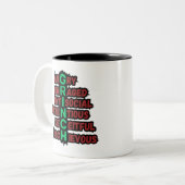 Grinch AcrosticおもしろいでTrue Holiday映画ファンを獲得 ツートーンマグカップ (正面左)