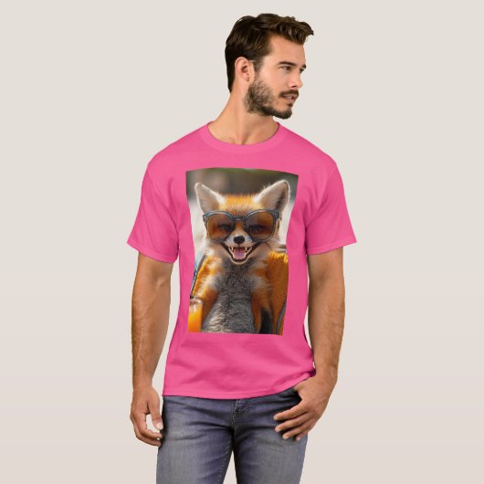 Grinse-Fuchs - Der Coolste am Strand Tシャツ (正面フル)
