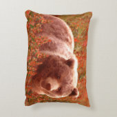 Grizzly Bear Cub in Fireweed'絵画's Wildlife Art アクセントクッション (裏面(縦))