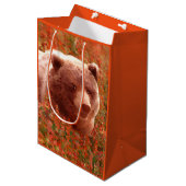 Grizzly Bear Cub in Fireweed'絵画's Wildlife Art ミディアムペーパーバッグ (正面アングル)