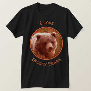 Grizzly Bear Cub in Fireweed'絵画's Wildlife Art Tシャツ