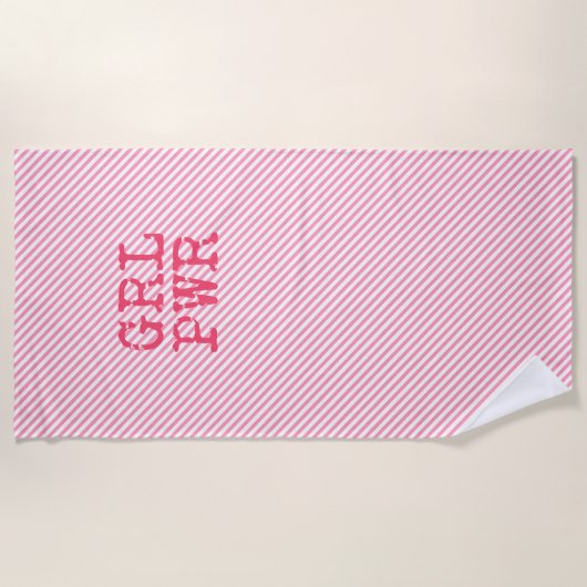 GRLPWR -ピンクのストライプおもしろいと引用文のガールパワー ビーチタオル (正面)