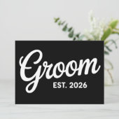 Groom Est 2026 Matching Getting Ready Wedding 招待状 (スタンド正面)