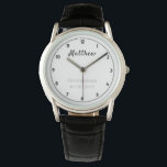 Groomsman Thank You Gift パーソナライズされた Watch 腕時計<br><div class="desc">タイポグラフィ編集可能なスクリプト文字と個人の名前が白で、結婚の日付とタイトルがシルバーグレーで。新郎新婦エレガントが自分の花婿介添人や遊牧民に贈る記念の品。</div>
