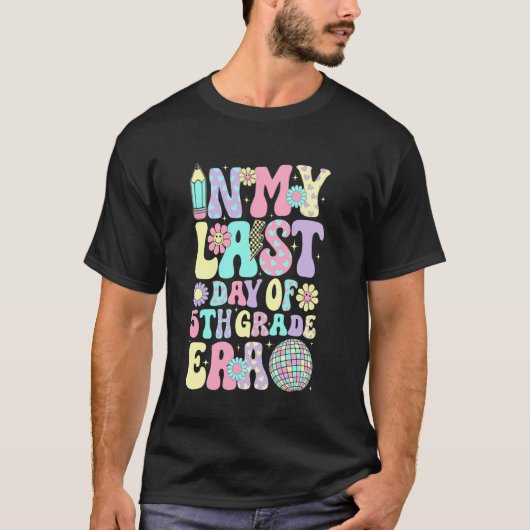 Groovyかわいい小学校5年生最後の日 卒業 tシャツ (正面)