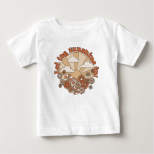 Groovyで太陽の光をデイジーヒッピー花 ベビーTシャツ