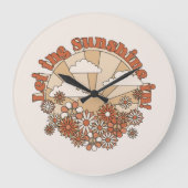 Groovyで太陽の光をデイジーヒッピー花 ラージ壁時計 (正面)