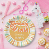 Groovyとワイルドレトロサン子供の誕生日 ペーパープレート (パーティー)