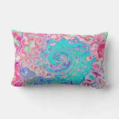 Groovyアクアブルーとピンクの抽象芸術レトロスワール ランバークッション (裏面)