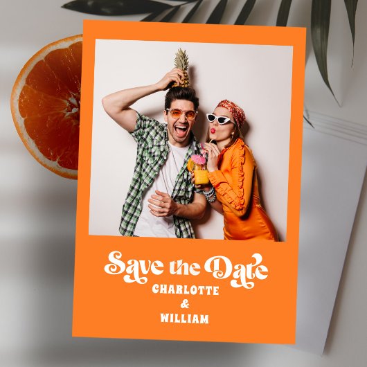 Groovyカラフル市松模様にユニークレトロ結婚の セーブザデート