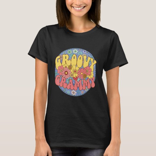 Groovyグラミーレトロマッチングファミリーベビーシャワーこんにちは Tシャツ (正面)
