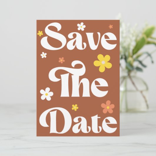 Groovyデイジーテラコッタレトロタイポグラフィ&写真 セーブザデート (スタンド正面)
