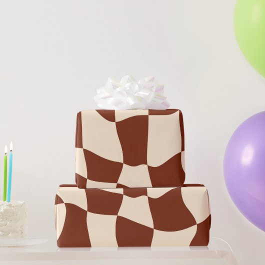 Groovyデイジーフローラチェッカーボード、Y2K 90sラッピング ラッピングペーパー (パーティーギフト)