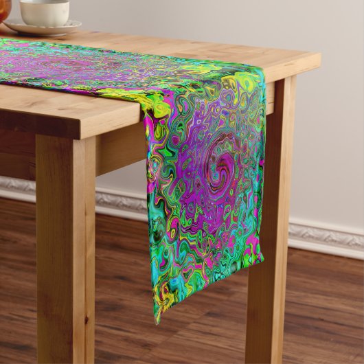 Groovyパープル抽象芸術レトロ液スワール ロングテーブルランナー (インサイチュ)