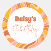 Groovyピンクレトロ女の子の誕生日パーティーを取得しよう ラウンドシール (正面)