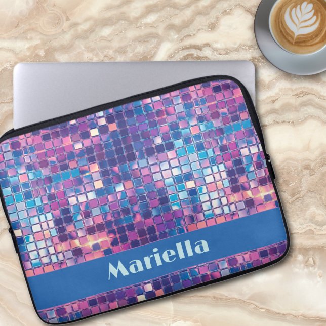 Groovyブルー&パープルディスコボールパーソナライズされた ラップトップスリーブ (Groovy blue and purple disco ball personalized laptop sleeve)