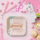 Groovyホワイトデイジーガールの3番目の誕生日パーティー ペーパープレート (パーティー)