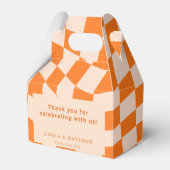 Groovyレトロオレンジチェッ結婚クのカスタムありがとう フェイバーボックス (正面サイド)