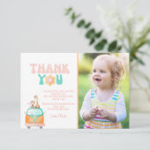 Groovyレトロパーソナライズされたフォトフラット サンキューカード (スタンド正面)
