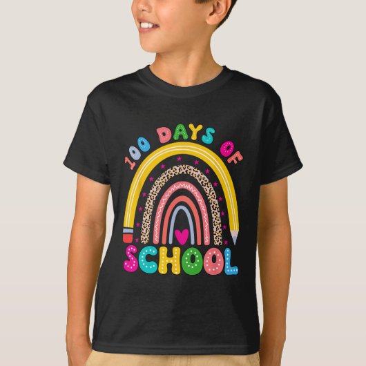 Groovyレトロ100日の学校レインボー100th Day O Tシャツ (正面)