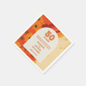 Groovyレトロ50th結婚のアニバーサリーウェルカムサイン スタンダードカクテルナプキン (角)