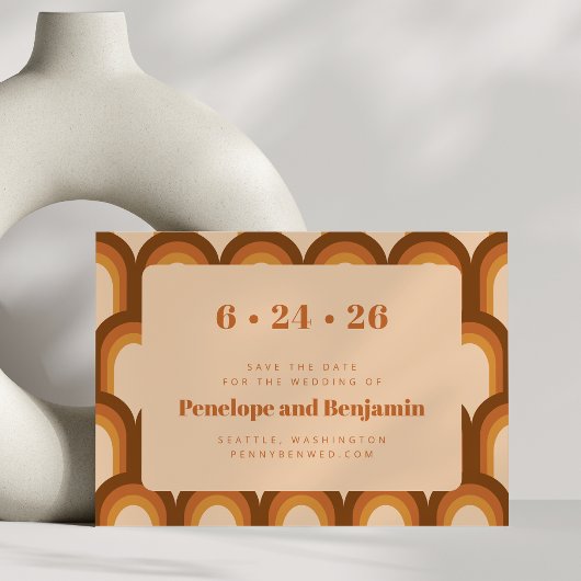 Groovyレトロ70sデザインボホブラウン結婚ズ セーブザデート