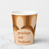 Groovyレトロ70sパターン茶色名前をカスタムする結婚s 紙コップ (正面)