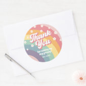 Groovyレトロ70sレインボーデイジー誕生日 ラウンドシール (封筒)