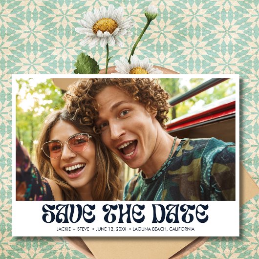 GroovyレトロQRコードフォト結婚ズ セーブザデート