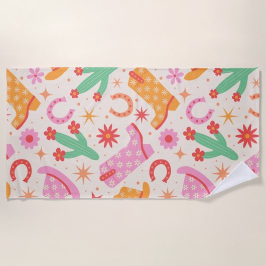 Groovy女性のカーボーイブーツとハットのパターンとサボテン ビーチタオル (正面)