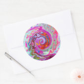 Groovy抽象芸術レトロホットピンクとブルースワール ラウンドシール (封筒)