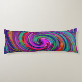Groovy抽象芸術レトロマゼンタダークレインボースワール ボディピロー (裏面)