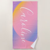 Groovy紫色グラデーション |スクパーソナライズされたリプト名 ビーチタオル (正面)