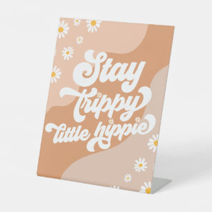 Groovy誕生日パーティーボホデイジー装飾テーブル 台座サイン