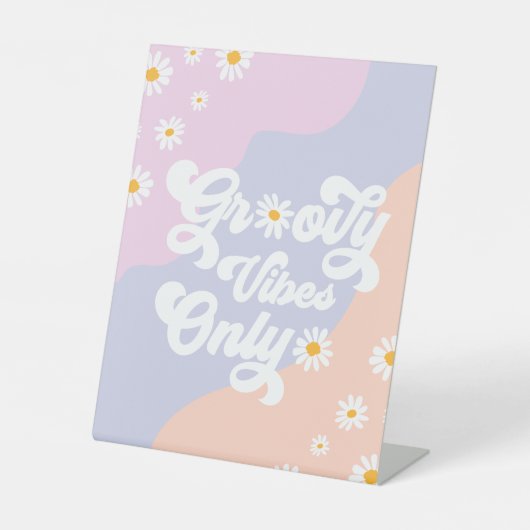 Groovy誕生日パーティーボホデイジー装飾テーブル 台座サイン (正面)