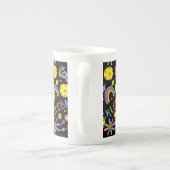 Groovy、レトロ90s、黒 ボーンチャイナマグカップ (裏面)