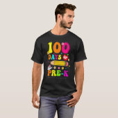 Groovy 100 Days Of Pre-K Kids Teacher 100th Day Tシャツ (正面フル)