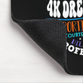 Groovy 4k Dream Team Teacher Kindergarten Kinder E マウスパッド (コーナー)