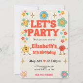 Groovy 5th誕生日招待状 – ベージュ、赤、レトロ 招待状 (正面)