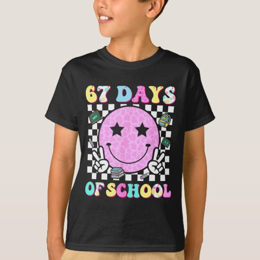 Groovy 67 Days Of School Smile Face Teacher Kids W Tシャツ (正面)