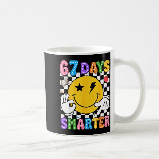 Groovy 67th Day Of School Shirt 67 Days Smarter Te コーヒーマグカップ (右)