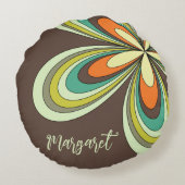 Groovy 70sヒッパイフラワーブラウンレトロデイジー名 ラウンドクッション (裏面)